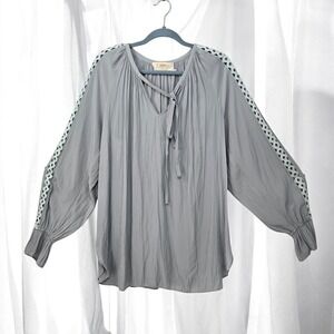 FOR‎ 2 by RAMY BROOK Blouse Large Maternity Top Eyelet Sleeve Tie Neck Gray Size